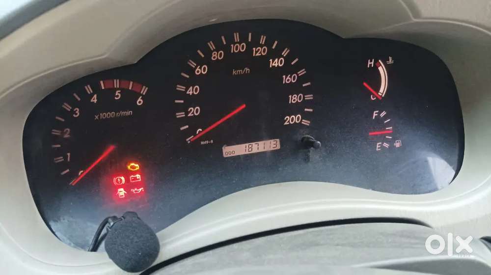 Toyota Innova 2010 Diesel 118000 K M Driven