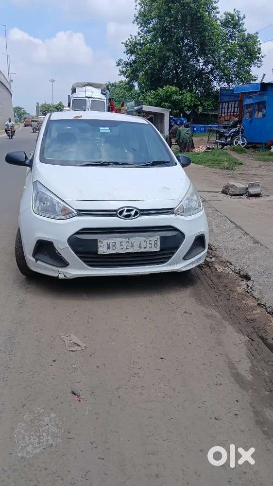 Hyundai Xcent Diesel 2015 Variant
