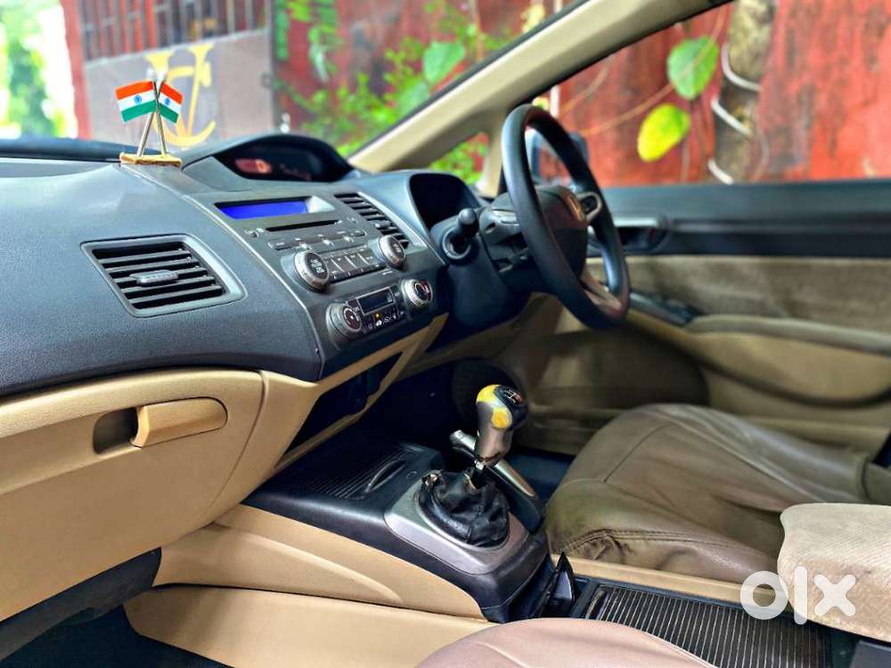 Honda Civic 1.8 V Mt, 2011, Petrol