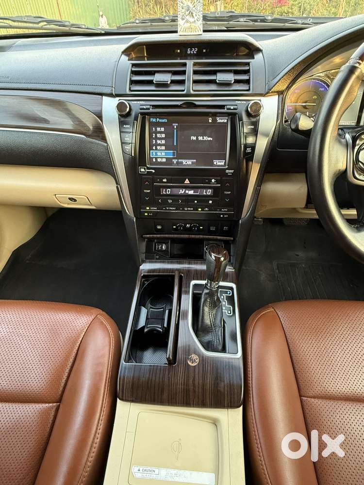 Toyota Camry Hybrid 2.5, 2018, Petrol
