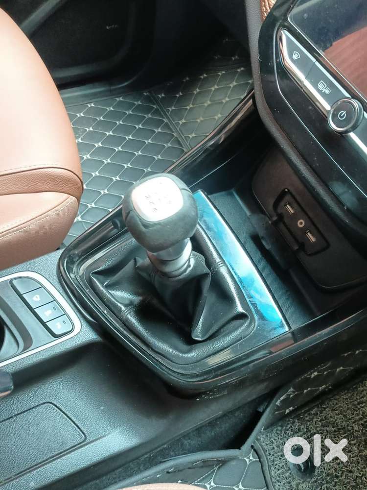 Mg Hector Plus 2020 Km Driven