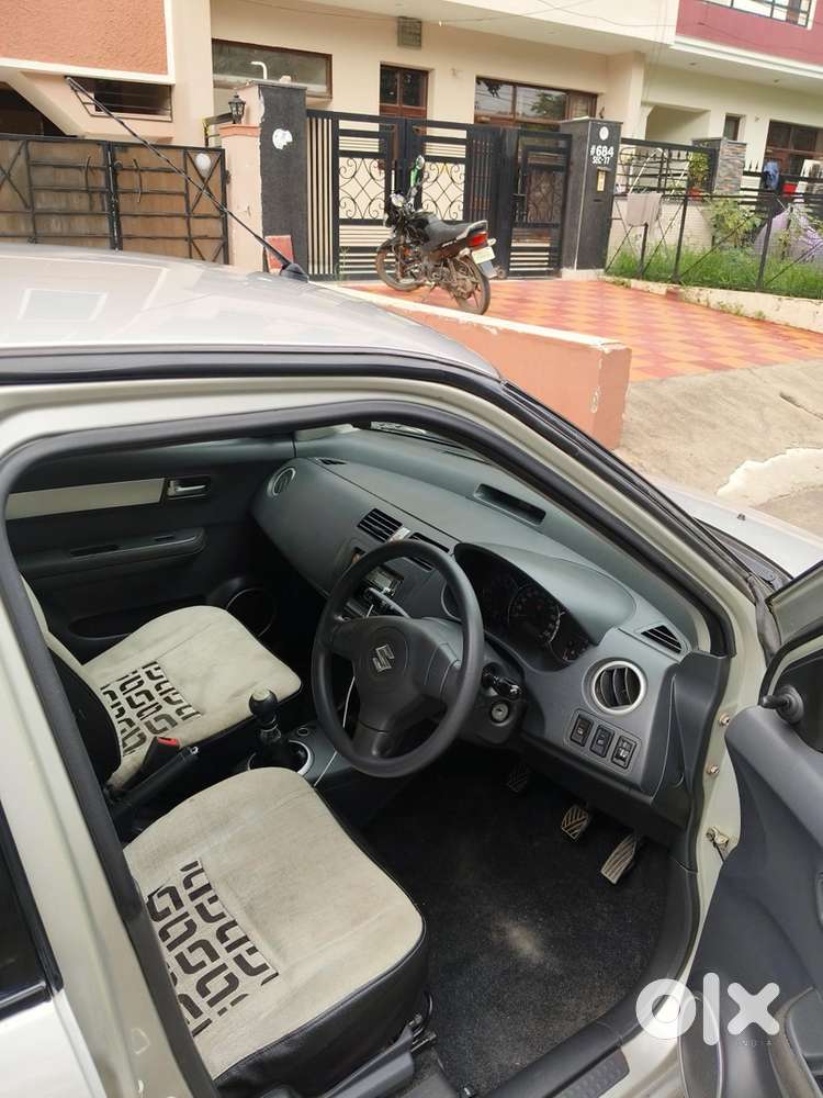 Maruti Suzuki Swift 2010