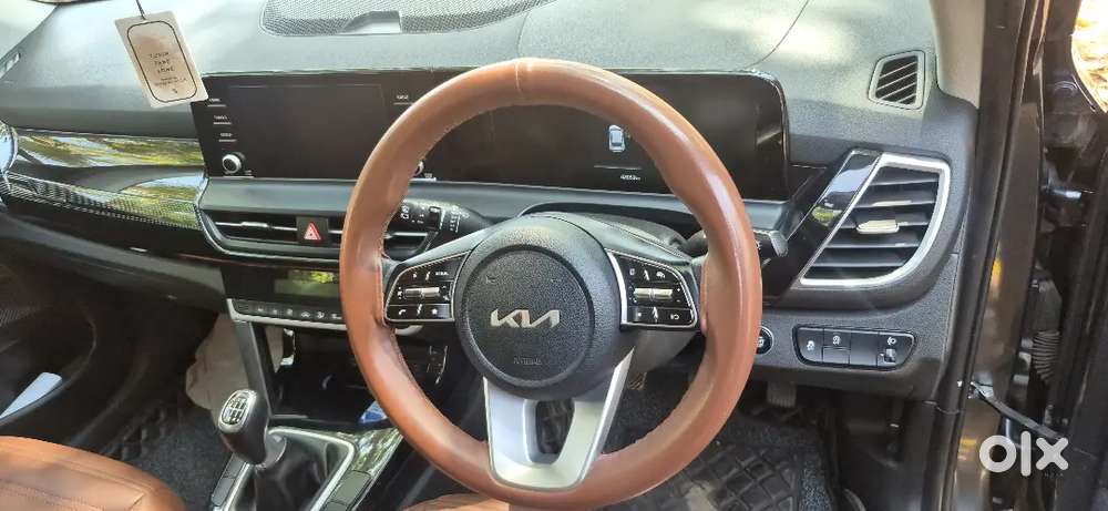 Kia Seltos 2023 October  Petrol Well Maintained