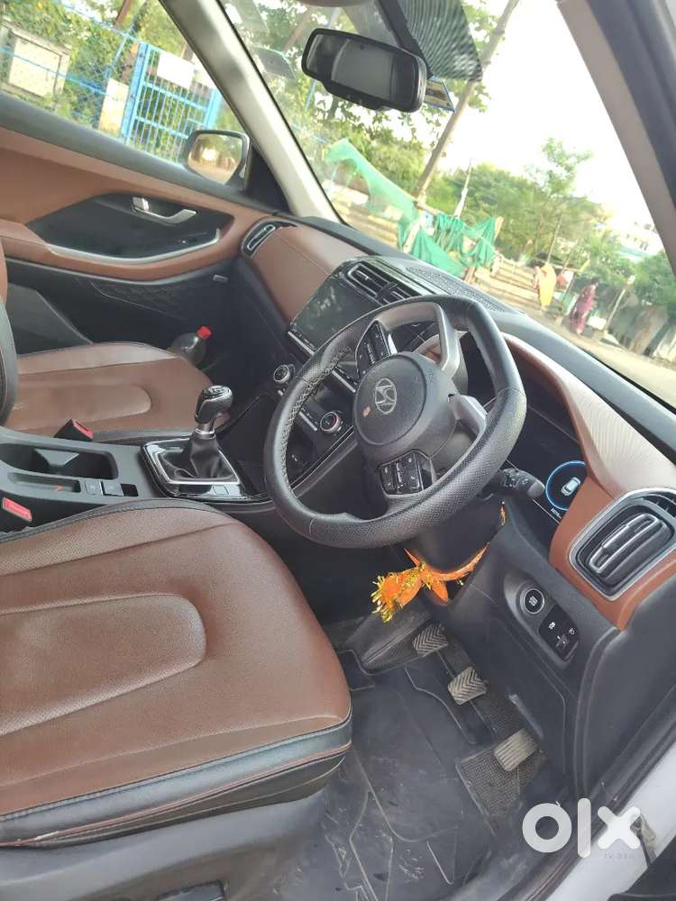 Hyundai Alcazar 2022 Petrol 40000 Km Driven Superb