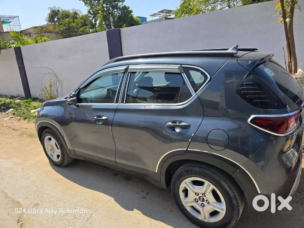 Kia Sonet 2020 Diesel Well Maintained