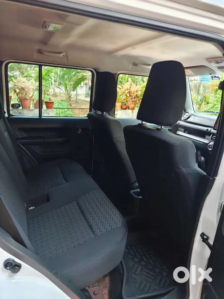 Maruti Suzuki Jimny Alpha Mt