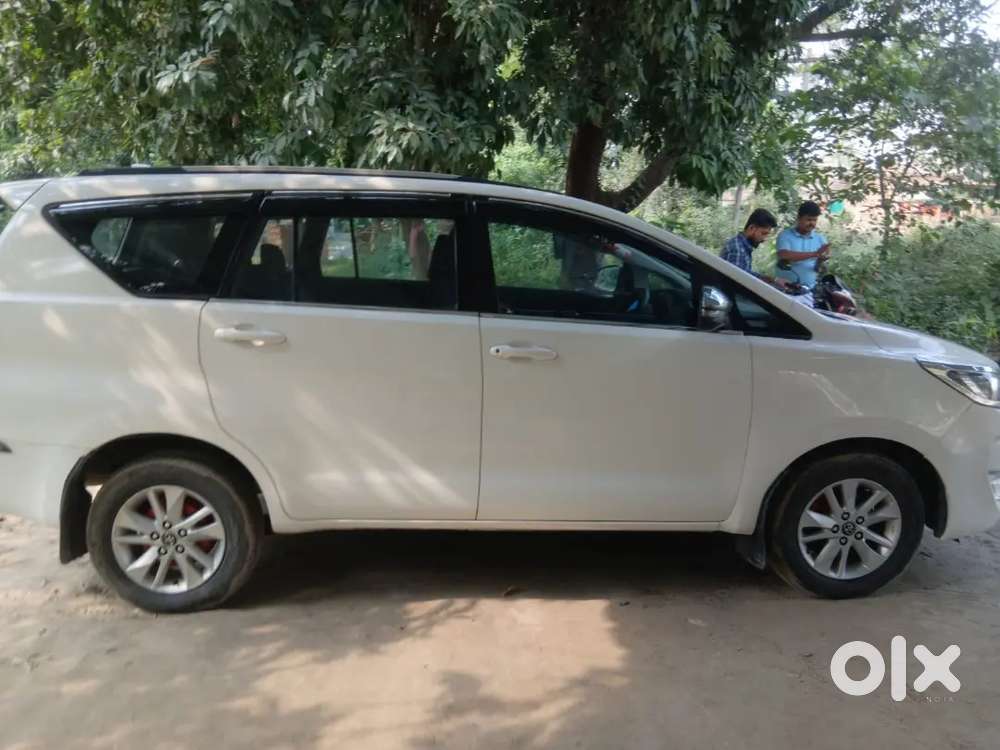Toyota Innova Crysta 2019 Model Diesel
