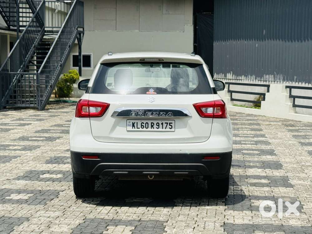 Maruti Suzuki Brezza 1.5 Vxi Smart Hybrid, 2020, Petrol