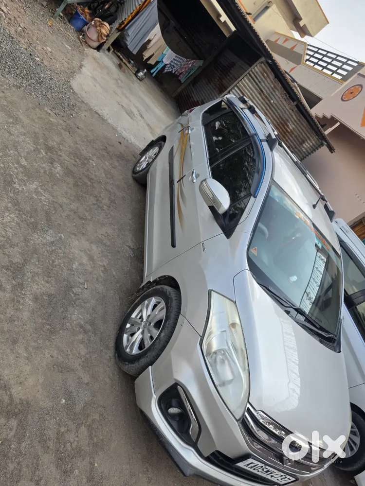 Maruti Suzuki Ertiga 2017