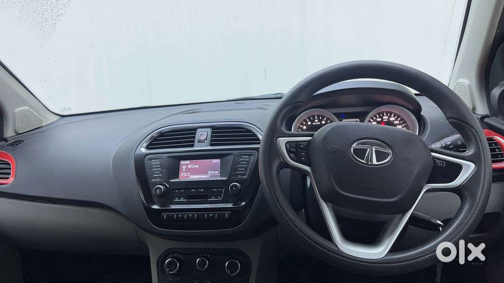Tata Tiago Xz, 2016, Petrol