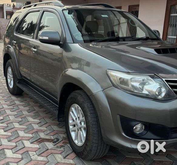 Toyota Fortuner Diesel 2013 Model