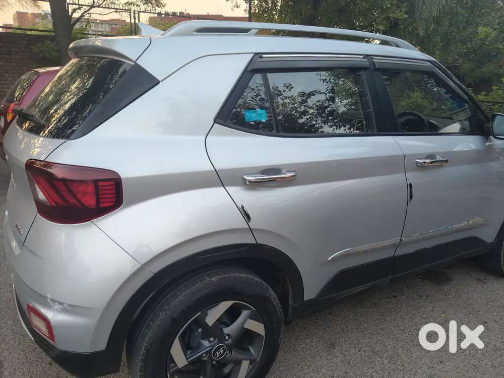 2021 Hyundai Venue 1.0 Turbo Gdi Imt Sx(o)  Typhoon Silver