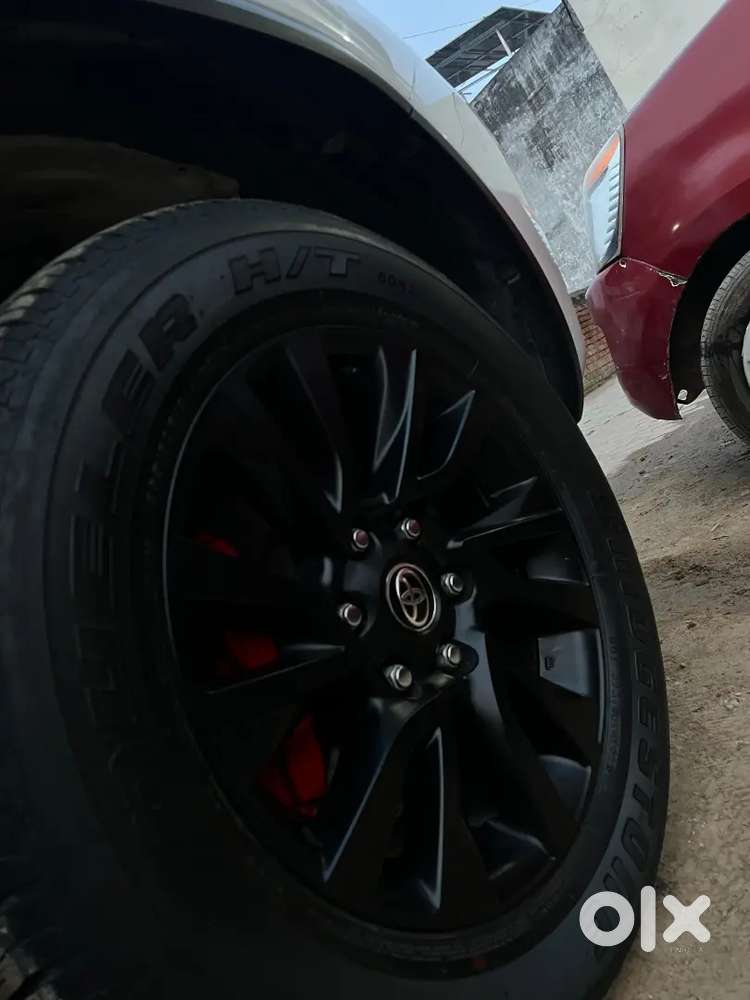 Toyota Fortuner Diesel Well Maintained