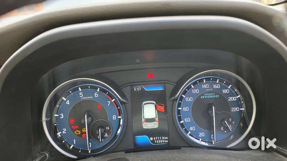 Maruti Suzuki Ertiga Alloy Wheels And Sony Touch Screen