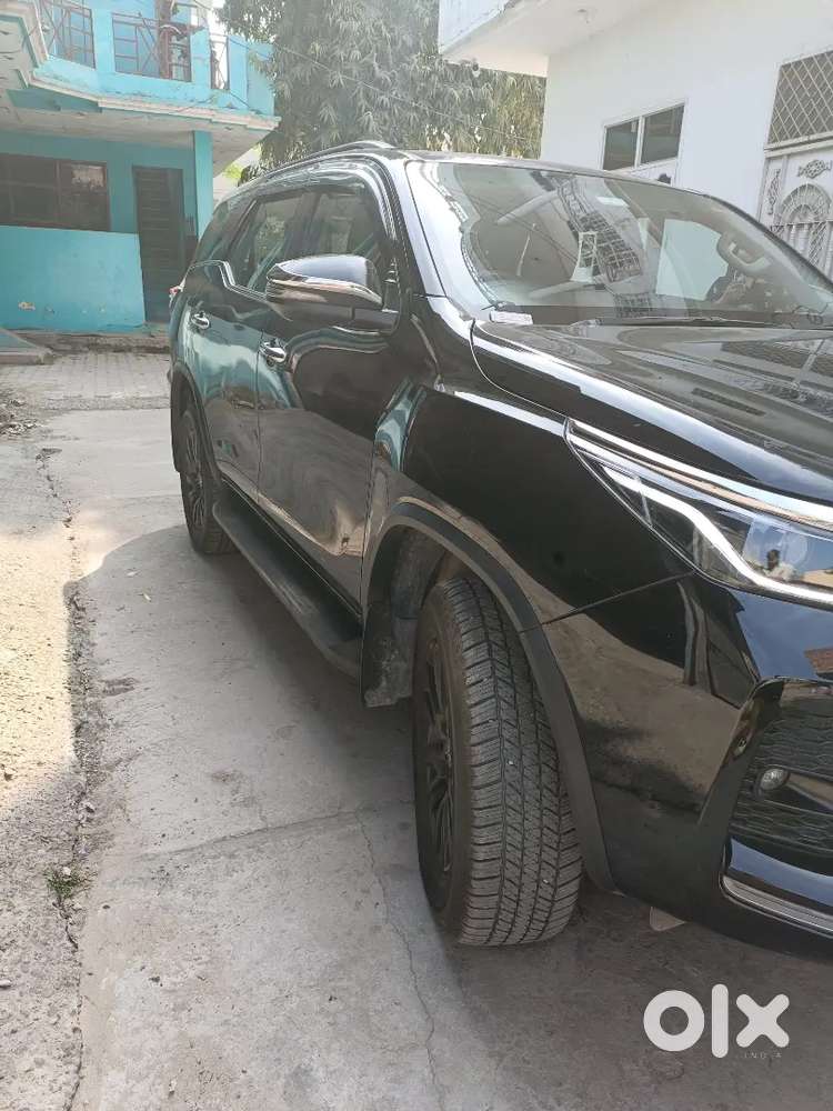 Toyota Fortuner 2023 Diesel Well Maintained