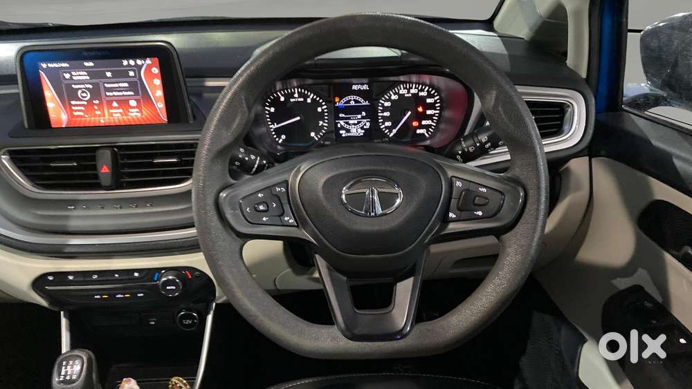 Tata Altroz Xz, 2022, Petrol