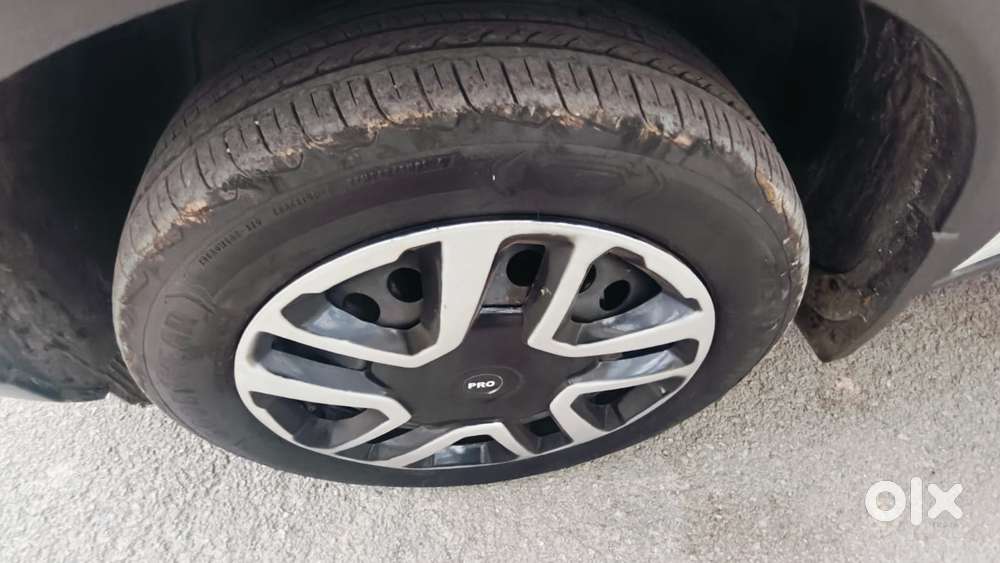 Tata Nexon Smart Plus1.2 Revotron Petrol 5 Mt, 2024, Petrol
