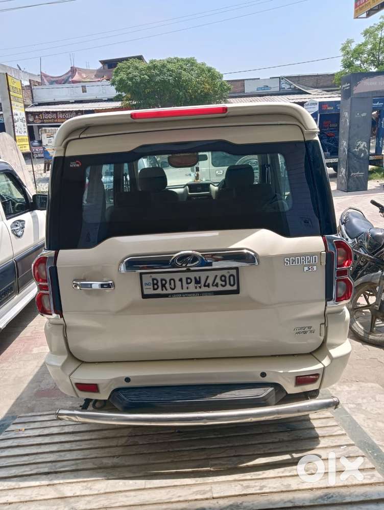 Mahindra Scorpio [ ] 2.2 S5, 2022