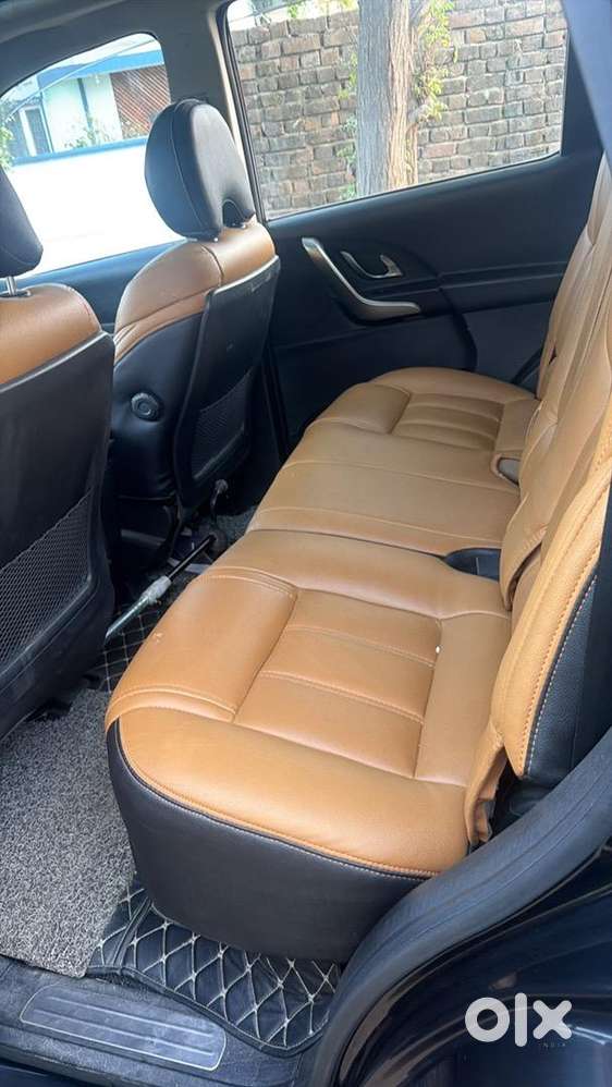 Mahindra Xuv500 2020 Diesel 65000 Km Driven