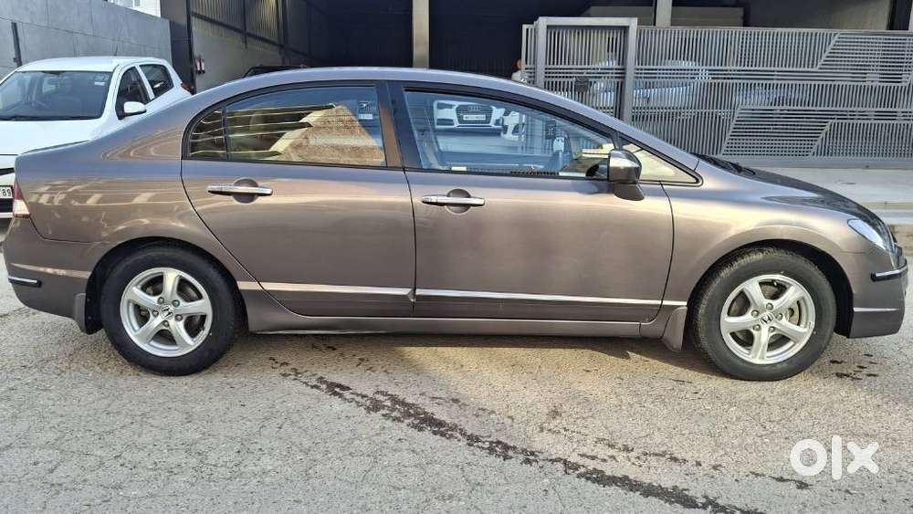Honda Civic 1.8 V Mt, 2011, Petrol