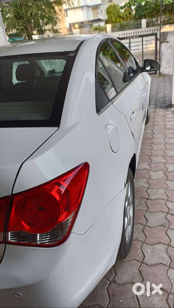 Chevrolet Cruze Ltz 2010 Mt Showroom Condition