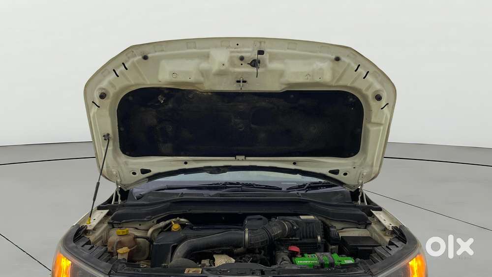 Mahindra Xuv300 W8 Diesel, 2020, Diesel