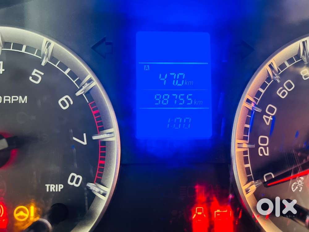 Maruti Suzuki Swift 2017 Petrol 99000 Km Driven