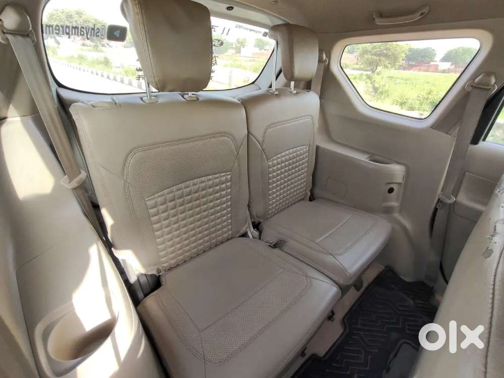Maruti Suzuki Ertiga Vxi (o) Smart Hybrid (2024) - Petrol