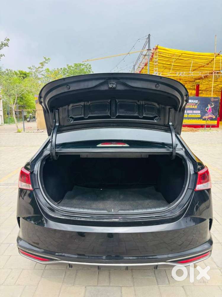 Hyundai Verna Sx 1.5 Petrol Ivt, 2022, Petrol