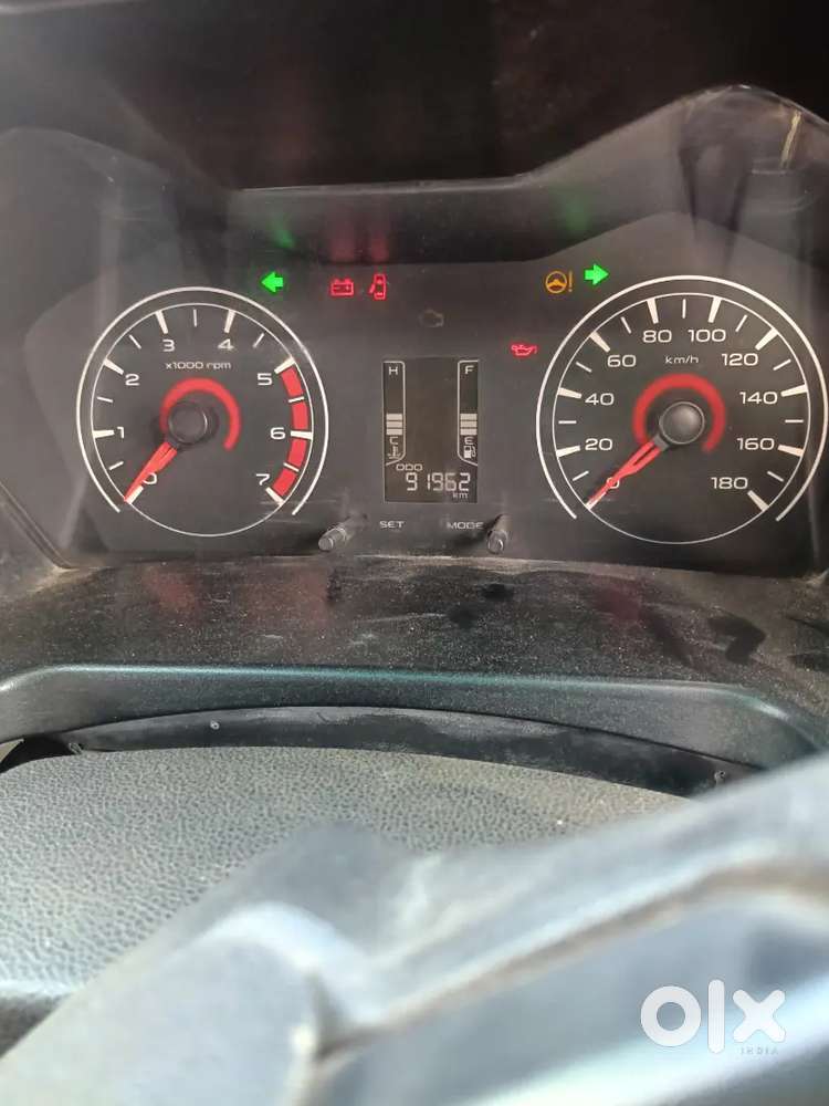 Mahindra Kuv100 Nxt 2018 Petrol 6 Str