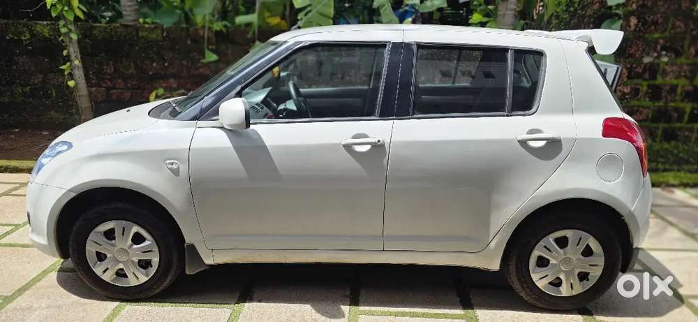 2011 Maruti Suzuki Vxi