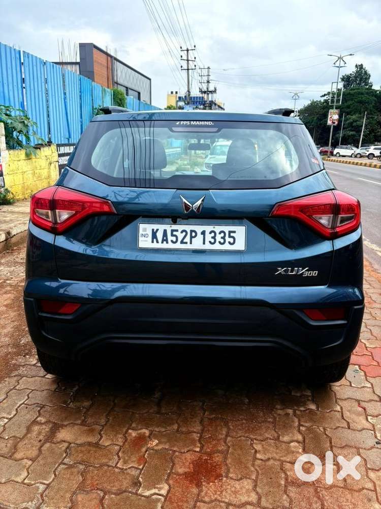 Mahindra Xuv300 Turbosport 2024 Diesel Well Maintained