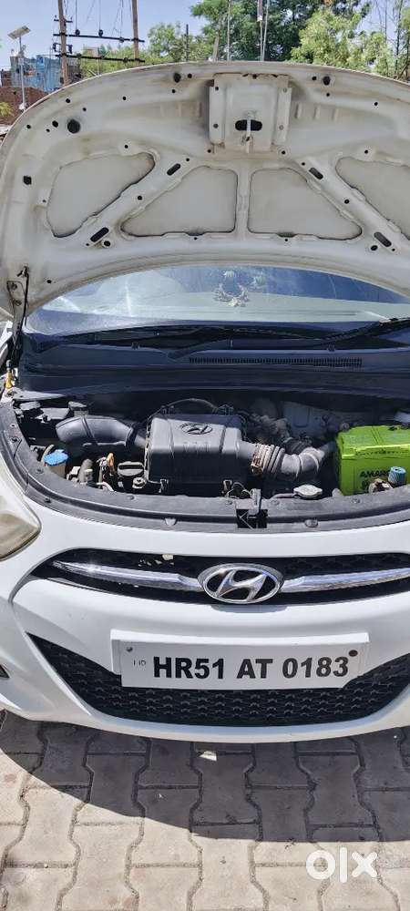 Hyundai I10 2012 Cng & Hybrids 75 Km Driven