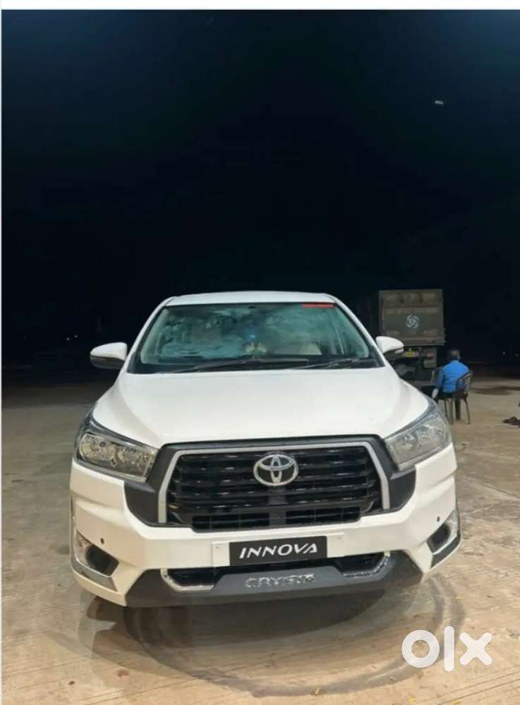 Toyota Innova Crysta 2.4 2018