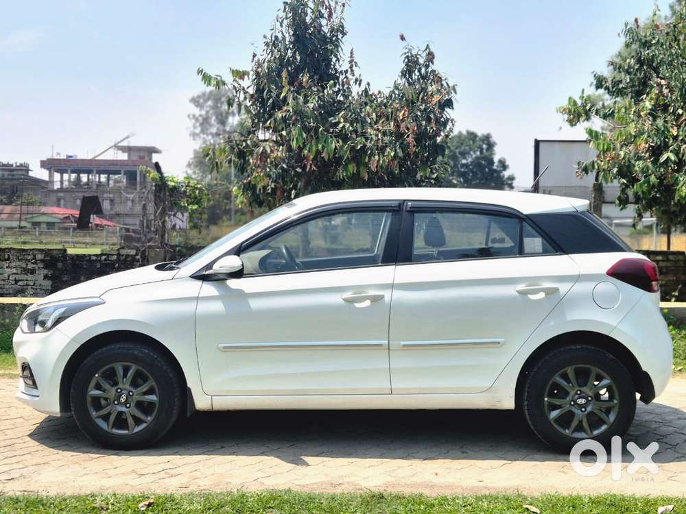 Hyundai I20 Asta (o) 1.2 Ivt, 2019, Petrol