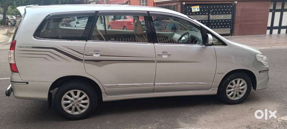 Toyota Innova 2.5 Zx Diesel 7 Seater, 2014, Diesel