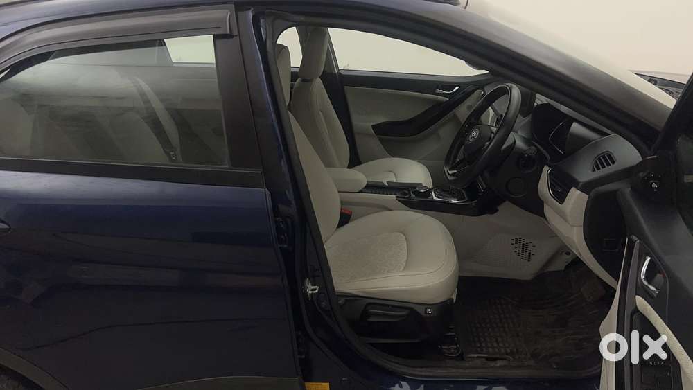 Tata Nexon 1.5 Revotorq Xza Plus Premium, 2022, Diesel