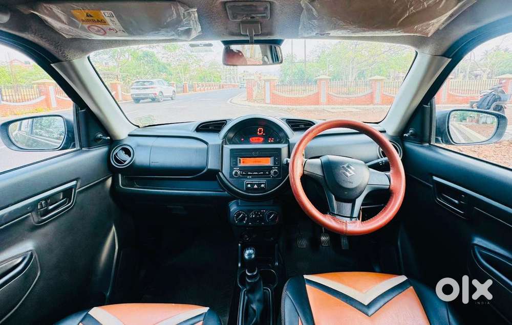 Maruti Suzuki S-presso Vxi, 2022, Petrol