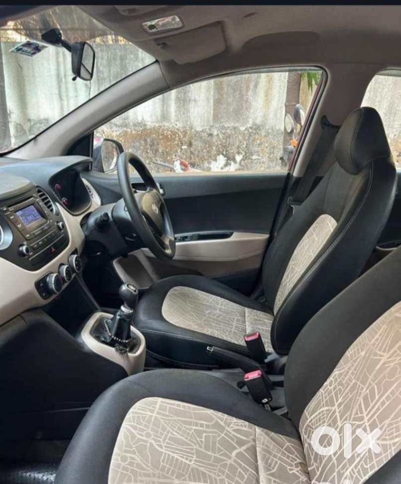 Hyundai Grand I10 2013-2016 Sportz, 2015, Petrol