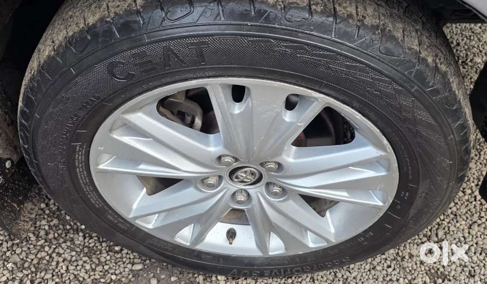 Toyota Innova Crysta, 2016, Diesel