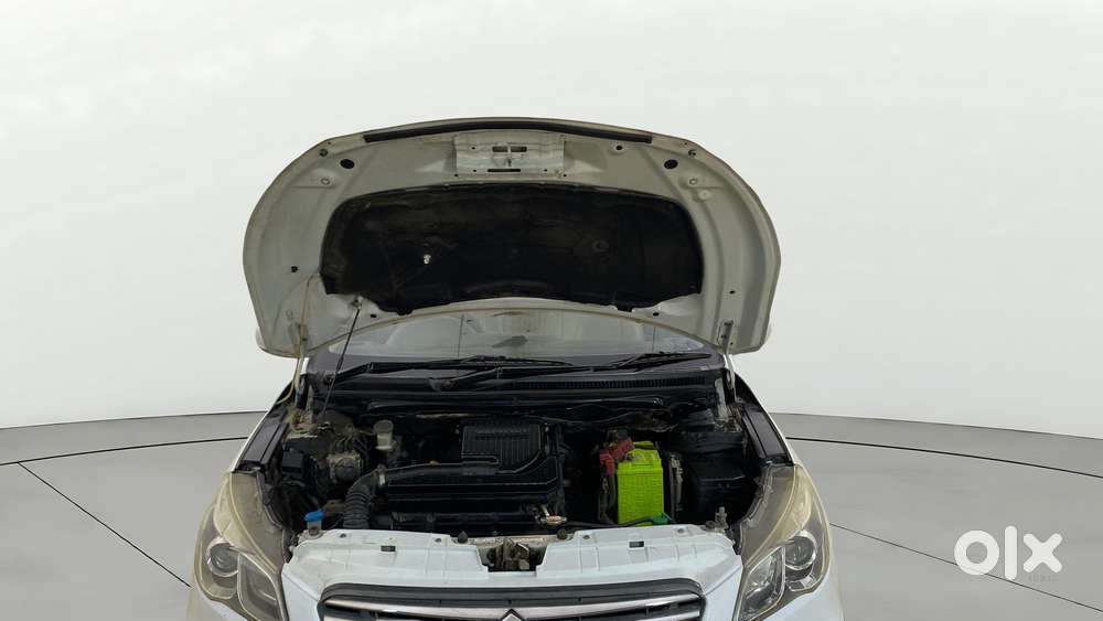 Maruti Suzuki Ciaz 2014-2017 At Zxi, 2015, Petrol
