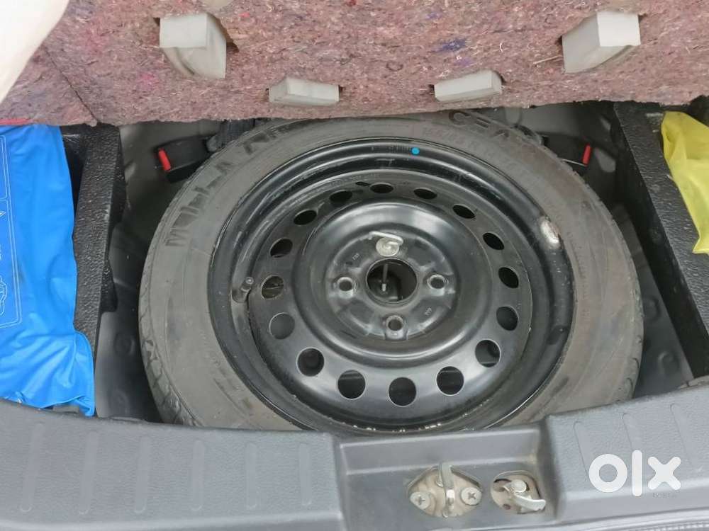 Maruti Suzuki Wagon R 1.0 Vxi Amt, 2018, Petrol