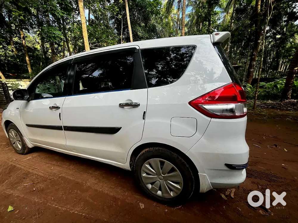 Maruti Suzuki Ertiga Vdi Hybrid 2016 Diesel Model