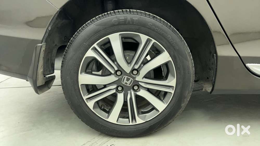 Honda City I-vtec V, 2018, Petrol
