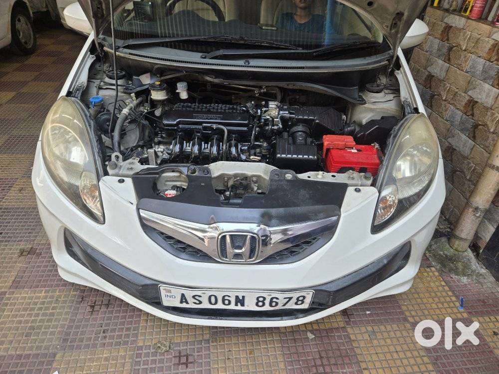 Honda Brio Vx Mt, 2014, Petrol