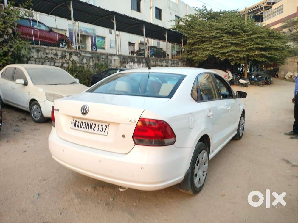 Volkswagen Vento 2013-2015 1.2 Tsi Comfortline At, 2015, Petrol