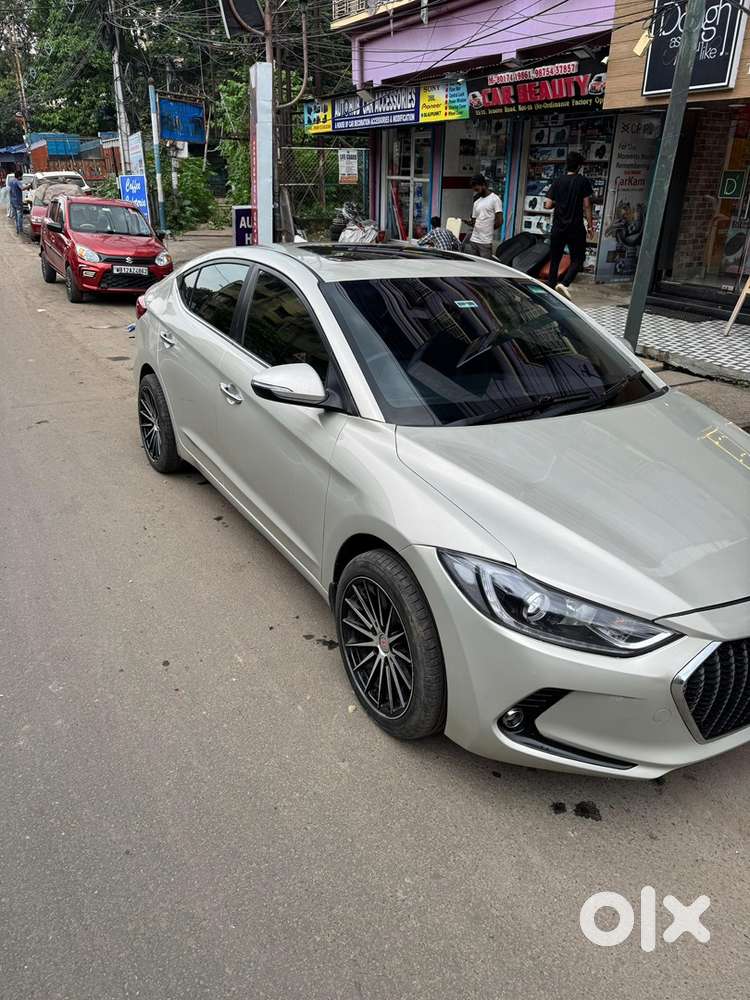 Hyundai Elantra Diesel 2017(top Model)