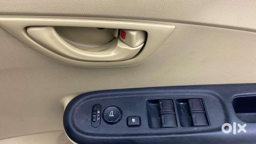 Honda Amaze S I-vtech, 2014, Petrol