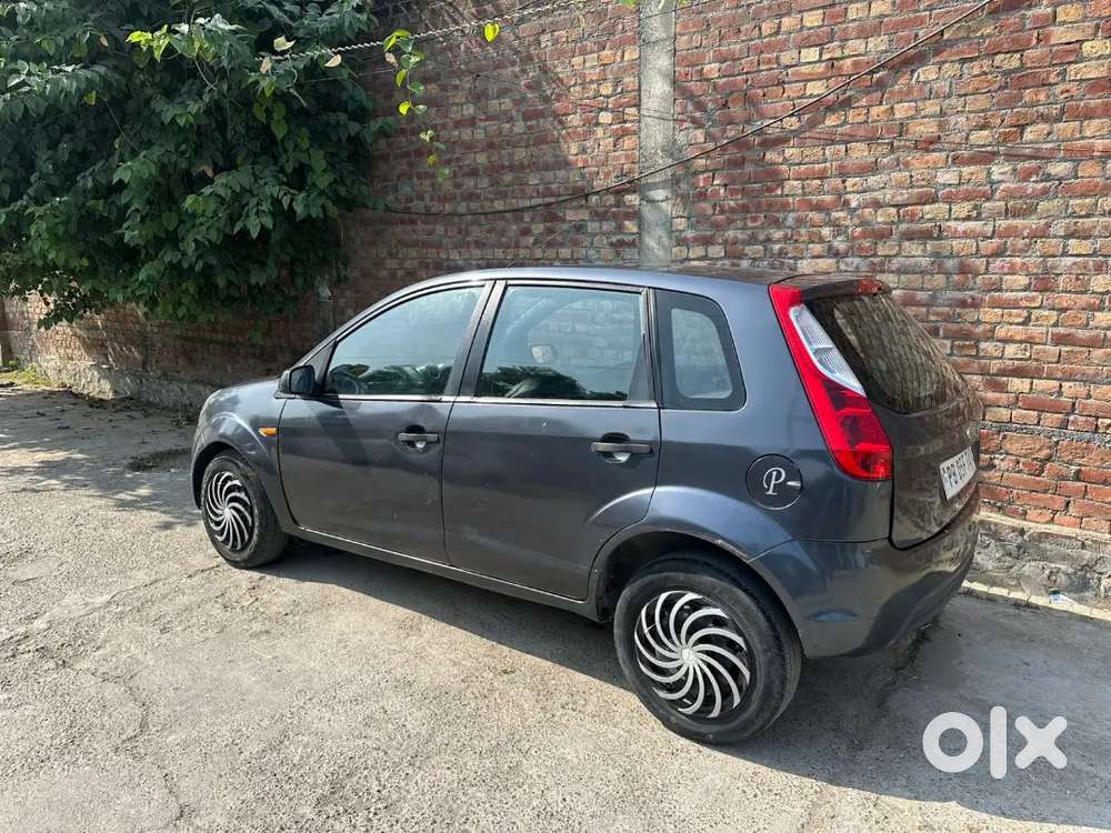 Ford Figo Petrol Zxi 2010 Last Year