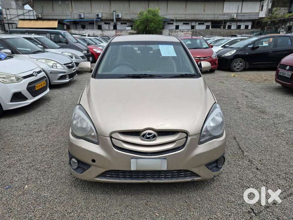 Hyundai Verna 1.5 Sx Petrol Mt, 2011, Petrol